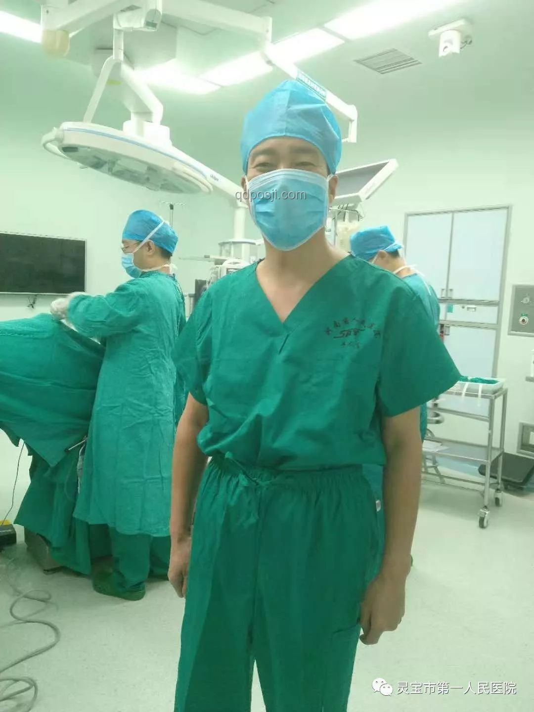 三亚旅游突发不适，首诊肠胃科医生经历分享
